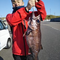 康仁丸・ジギング釣り果